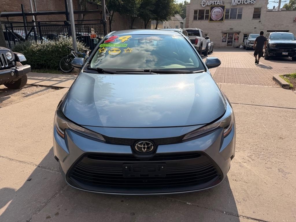 Toyota Corolla LE 2024