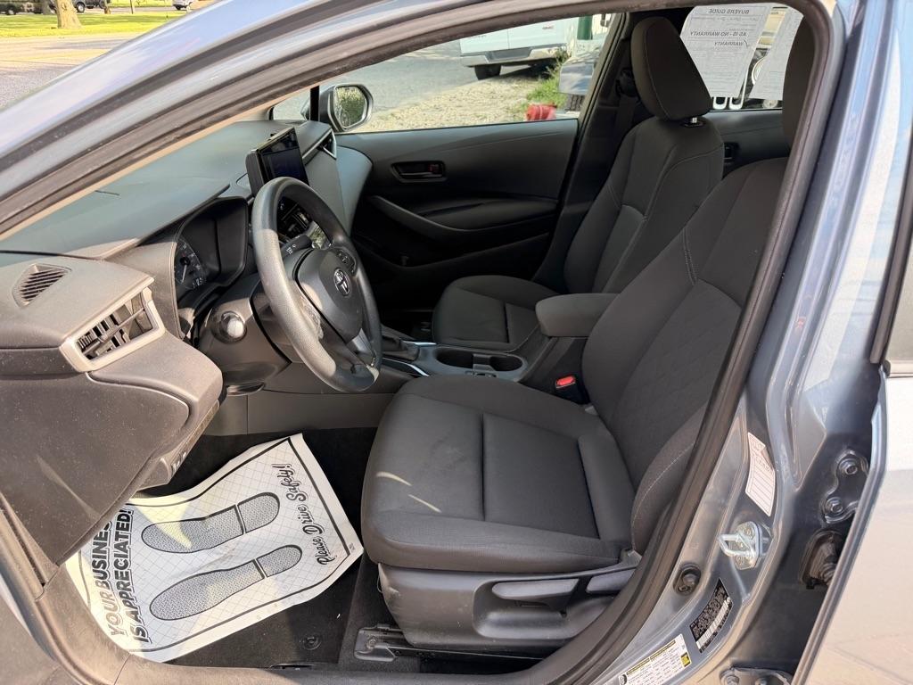 Toyota Corolla LE 2024
