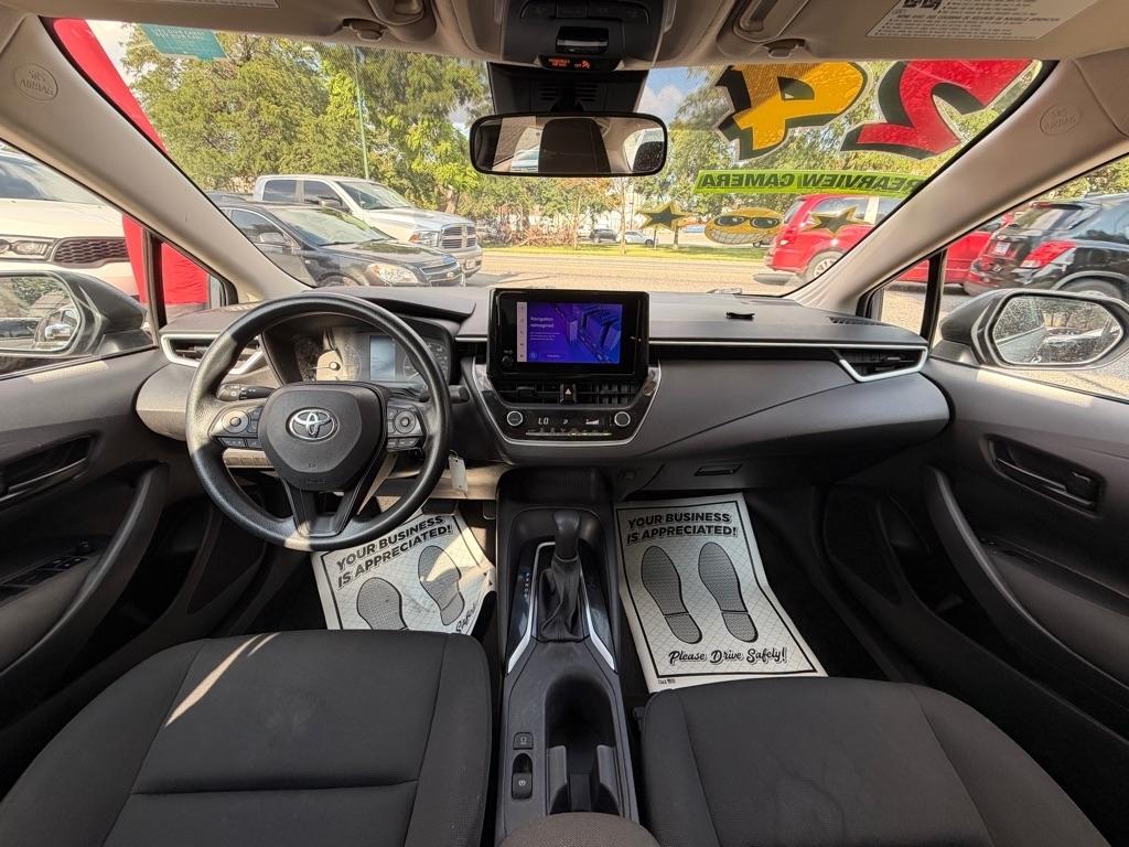 Toyota Corolla LE 2024