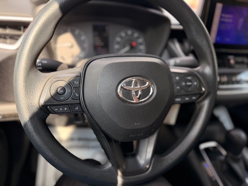 Toyota Corolla LE 2024