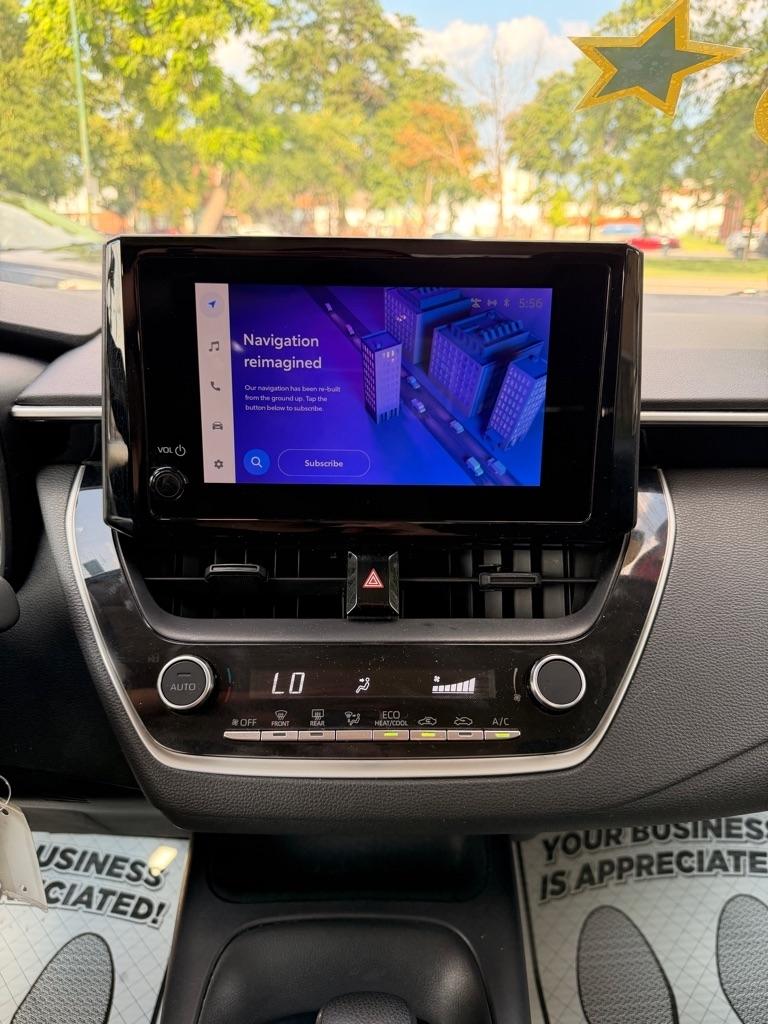 Toyota Corolla LE 2024