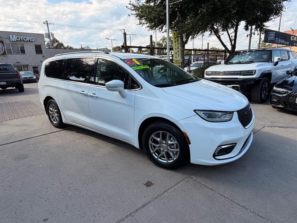 Chrysler Pacifica Touring Plus 2021