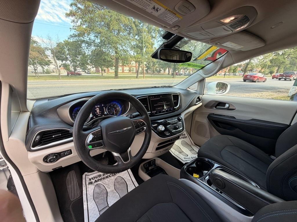 Chrysler Pacifica Touring Plus 2021