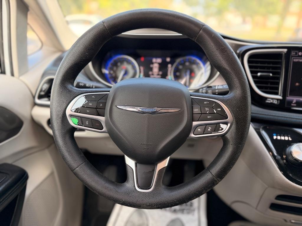 Chrysler Pacifica Touring Plus 2021