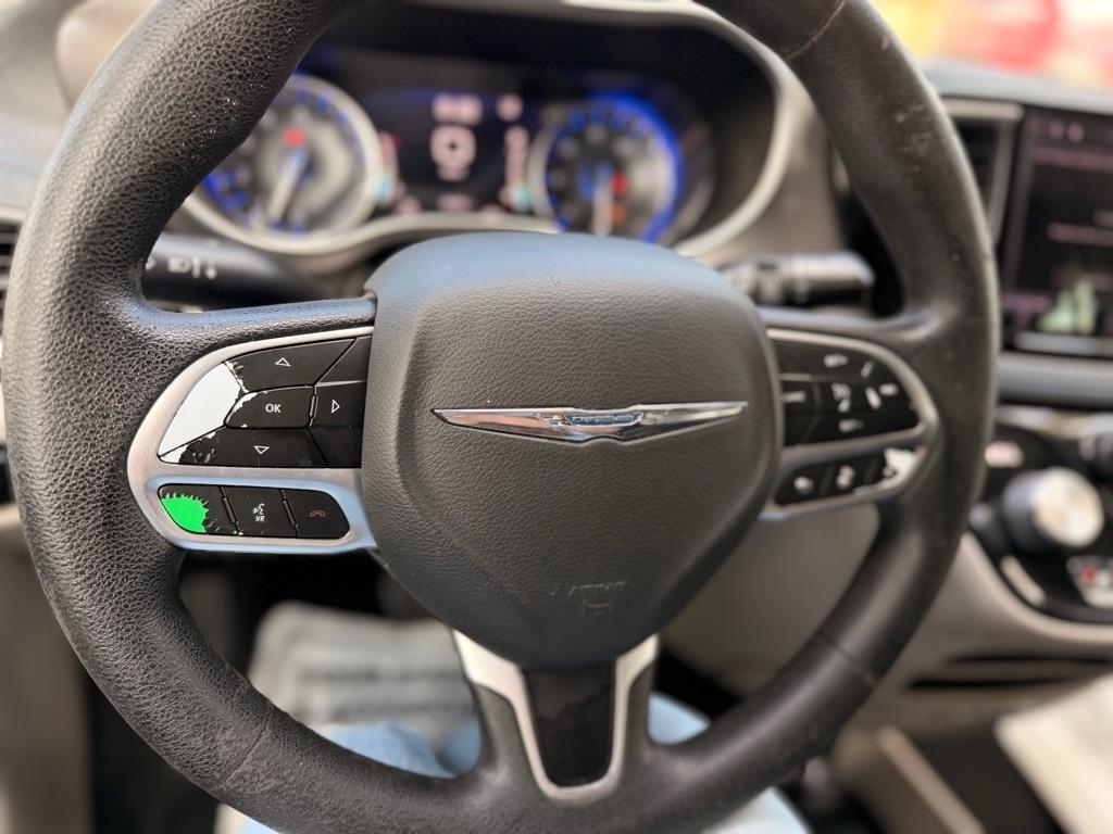 Chrysler Pacifica Touring Plus 2021