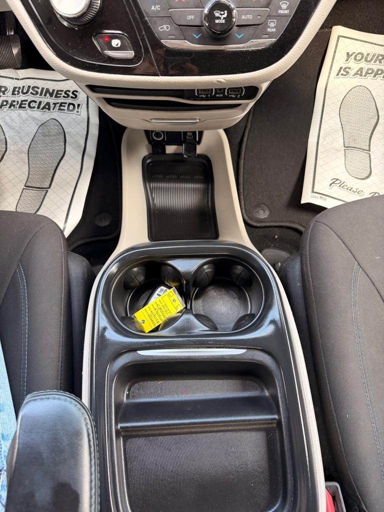 Chrysler Pacifica Touring Plus 2021