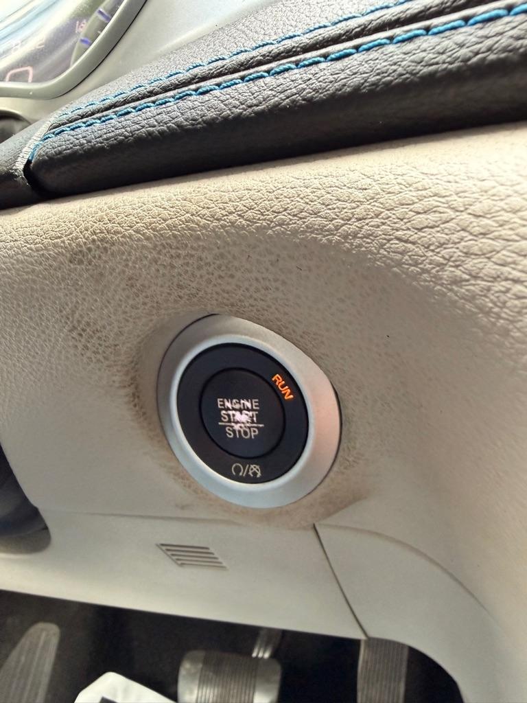 Chrysler Pacifica Touring Plus 2021
