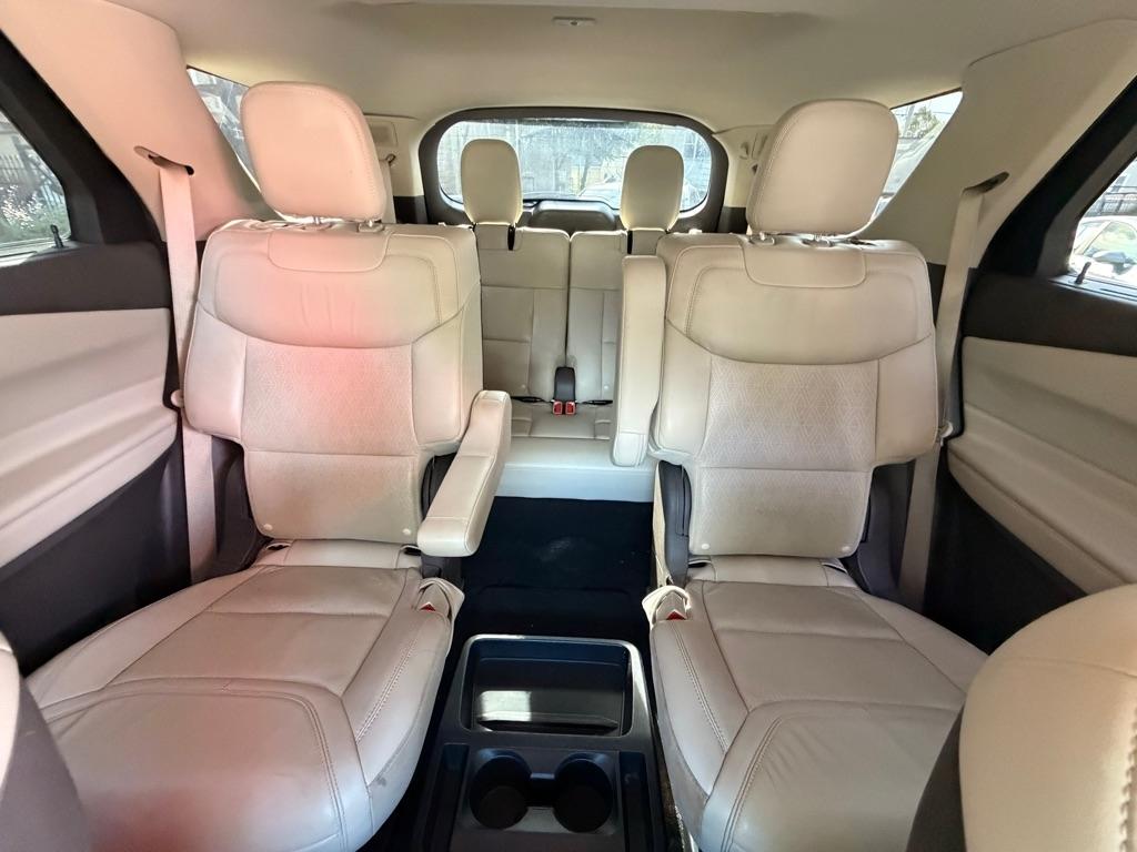 Ford Explorer Platinum AWD 2020