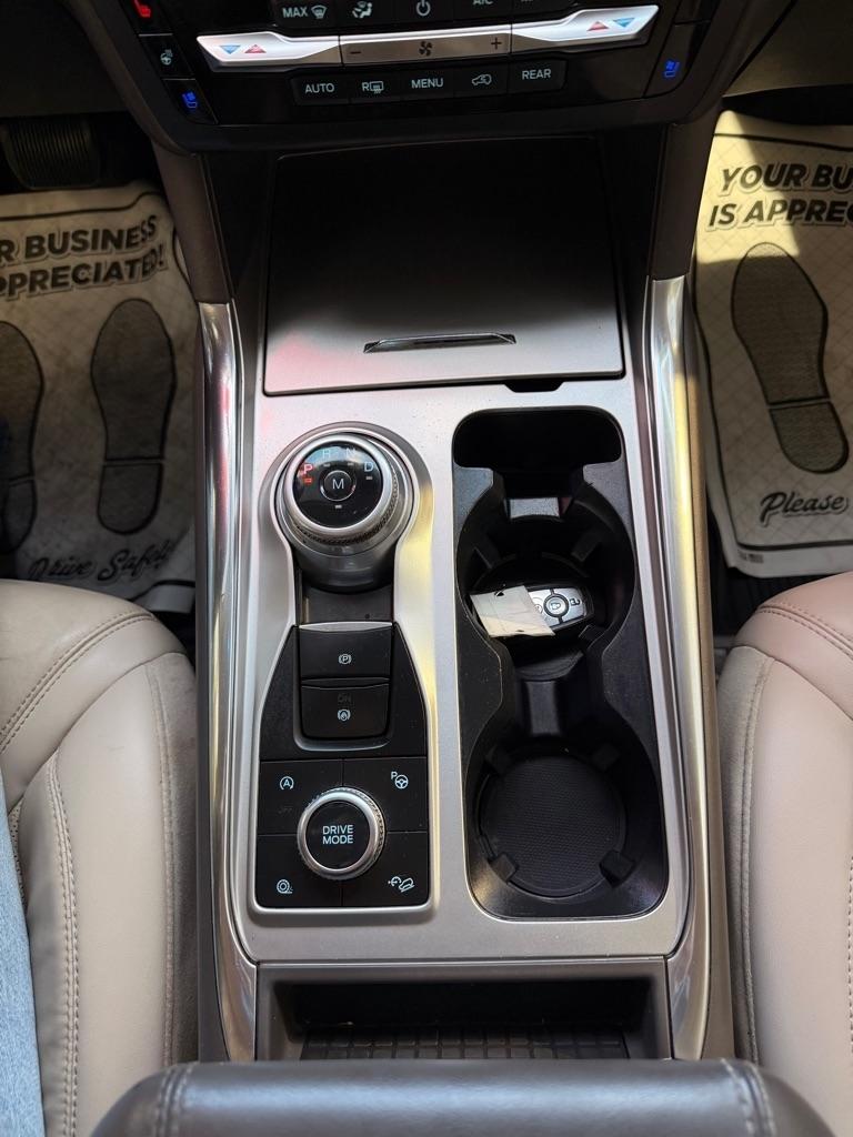 Ford Explorer Platinum AWD 2020