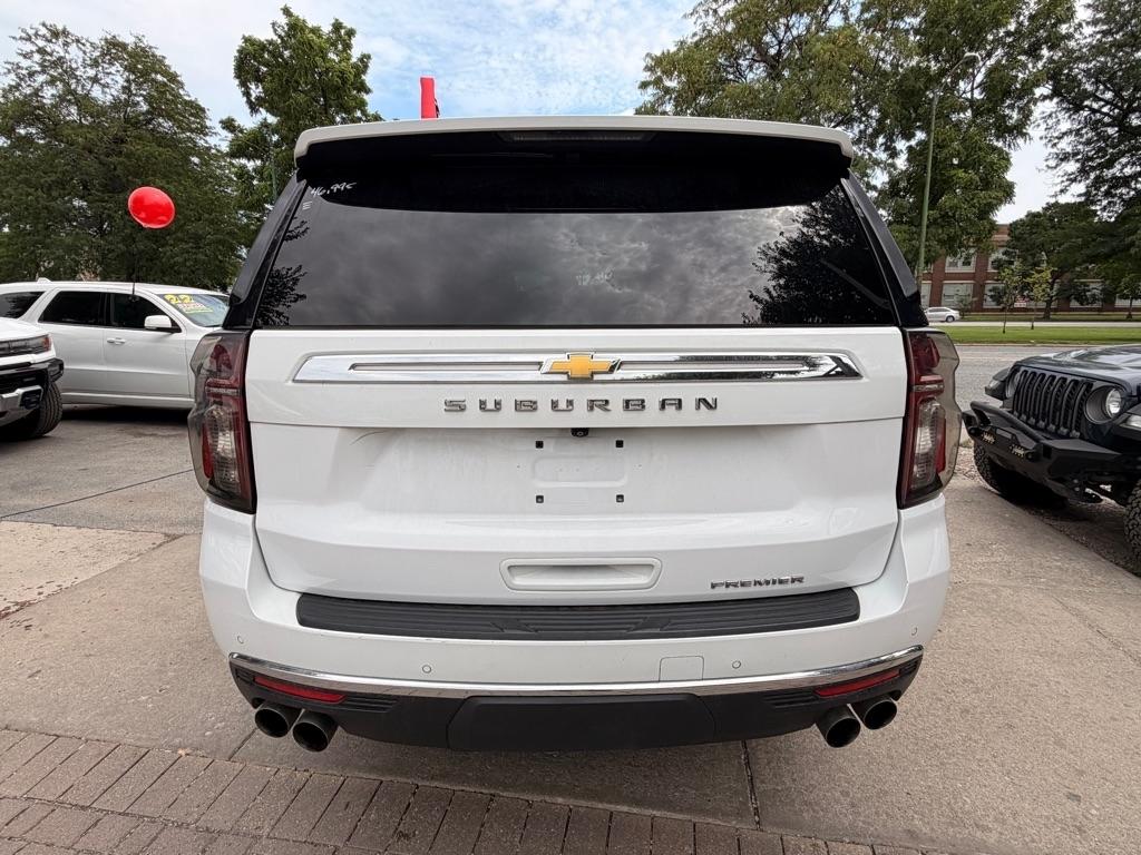 Chevrolet Suburban Premier 4WD 2023