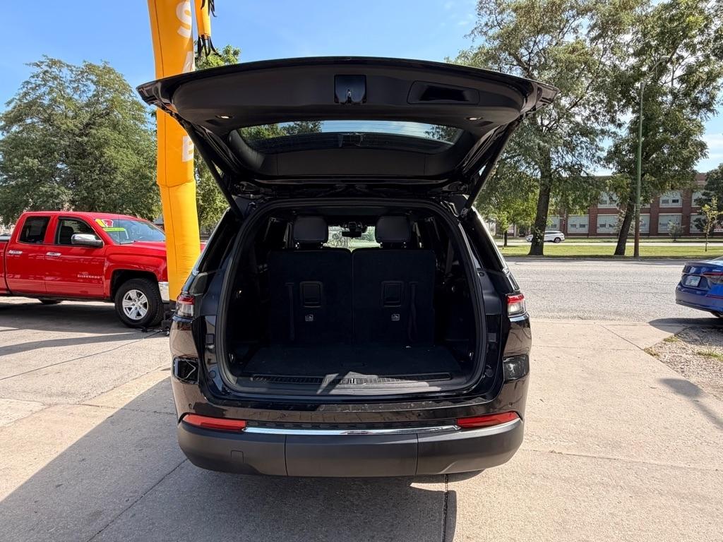 Jeep Grand Cherokee L Limited 4WD 2024