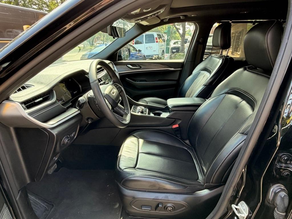 Jeep Grand Cherokee L Limited 4WD 2024