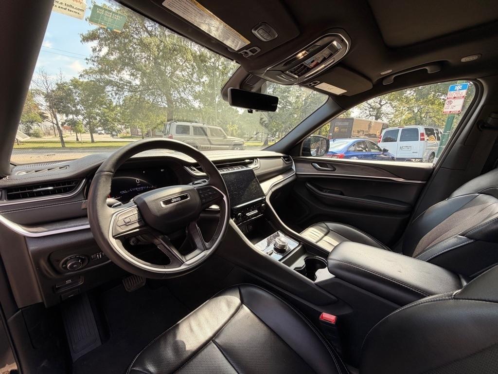 Jeep Grand Cherokee L Limited 4WD 2024