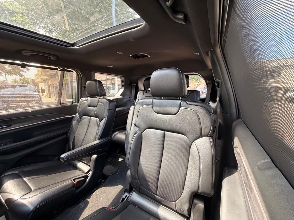 Jeep Grand Cherokee L Limited 4WD 2024