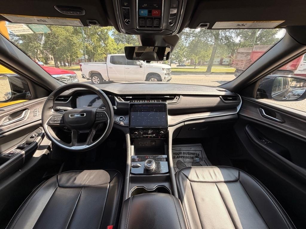 Jeep Grand Cherokee L Limited 4WD 2024