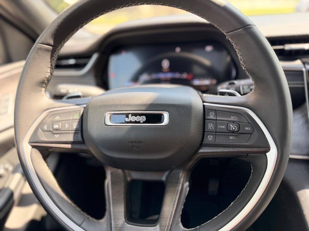 Jeep Grand Cherokee L Limited 4WD 2024