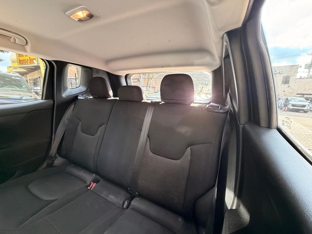 Jeep Renegade Latitude FWD 2017