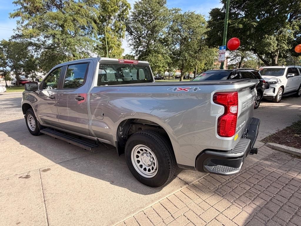 Chevrolet Silverado 1500 RST Crew Cab 2WD 2023
