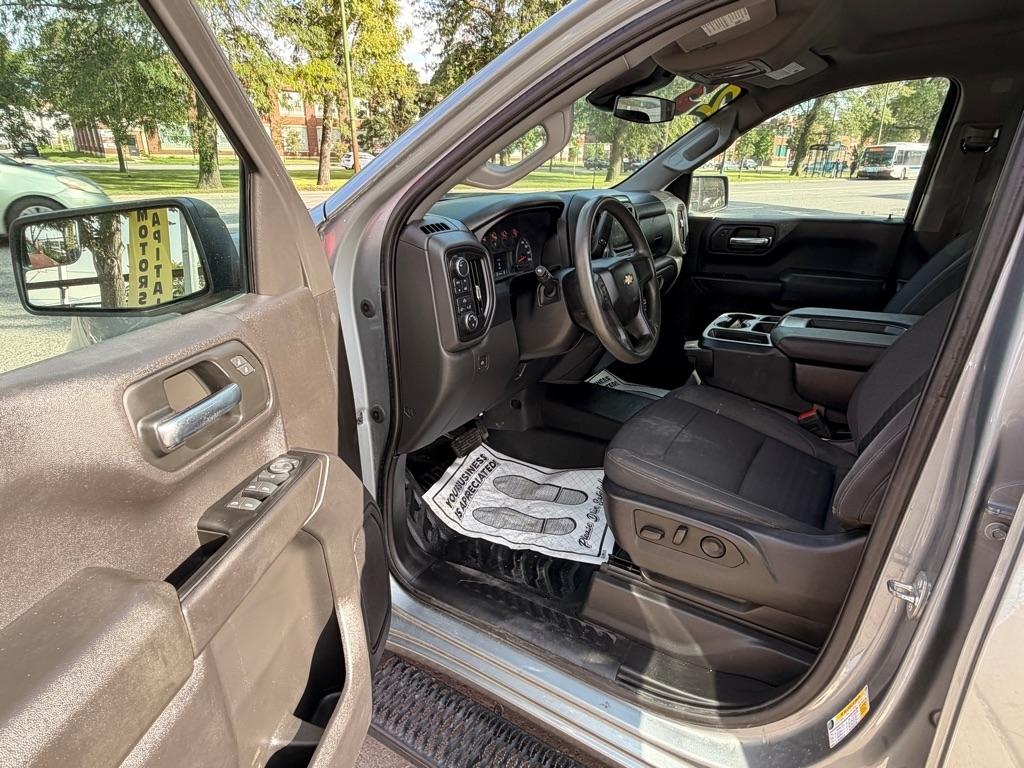 Chevrolet Silverado 1500 RST Crew Cab 2WD 2023