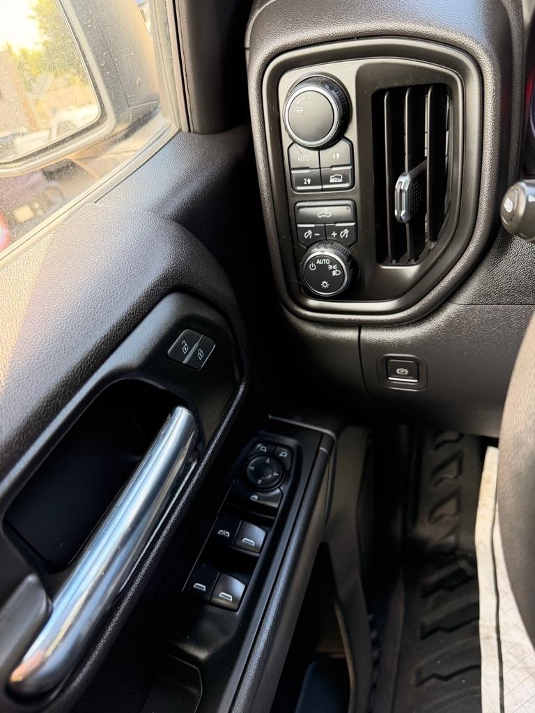 Chevrolet Silverado 1500 RST Crew Cab 2WD 2023
