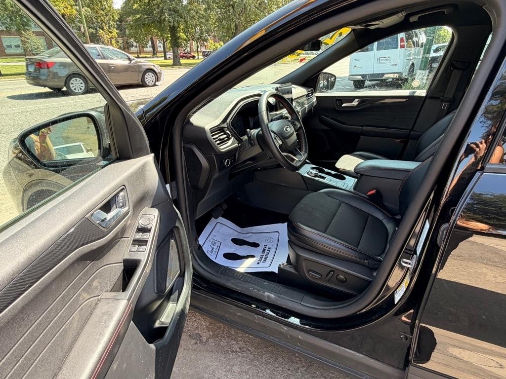 Ford Escape ST-Line AWD 2025