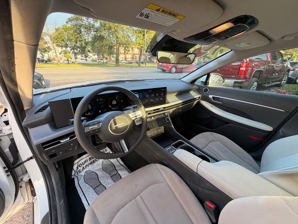 Hyundai Sonata SEL 2025
