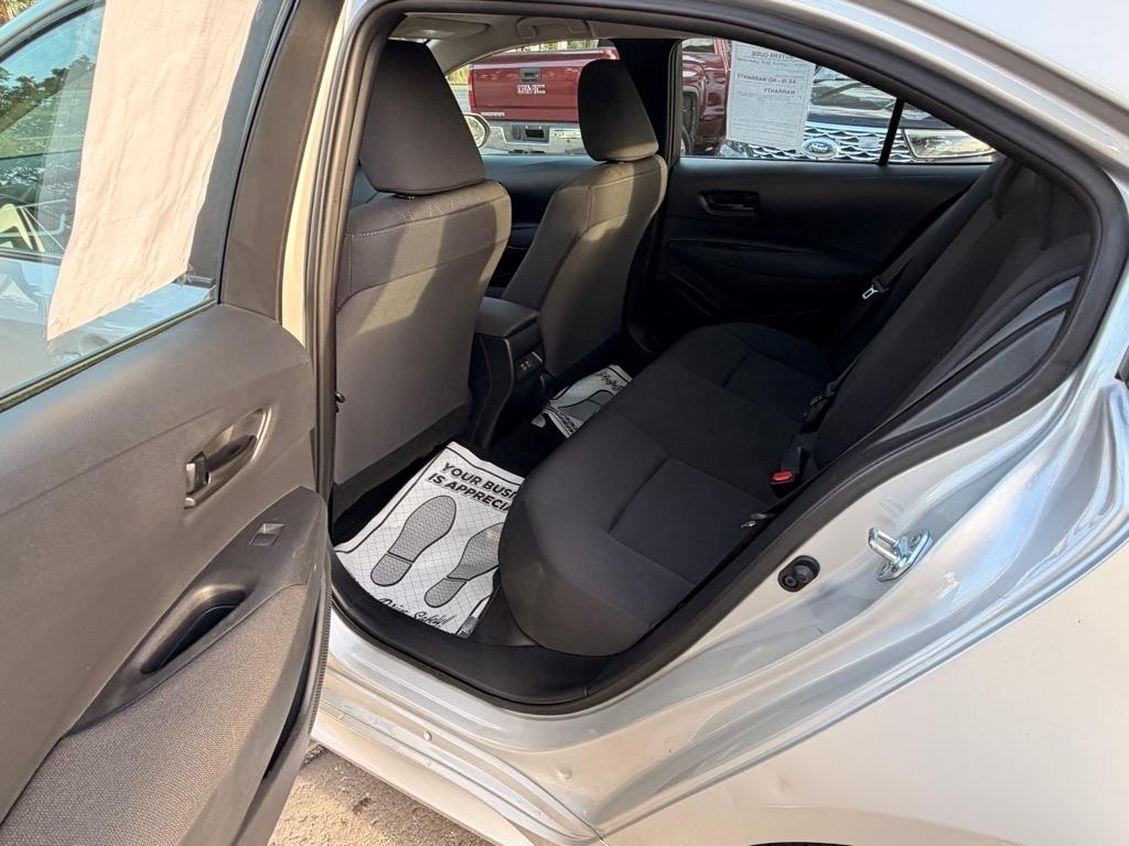 Toyota Corolla LE 2025