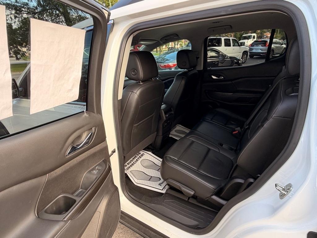GMC Acadia SLT AWD 2023