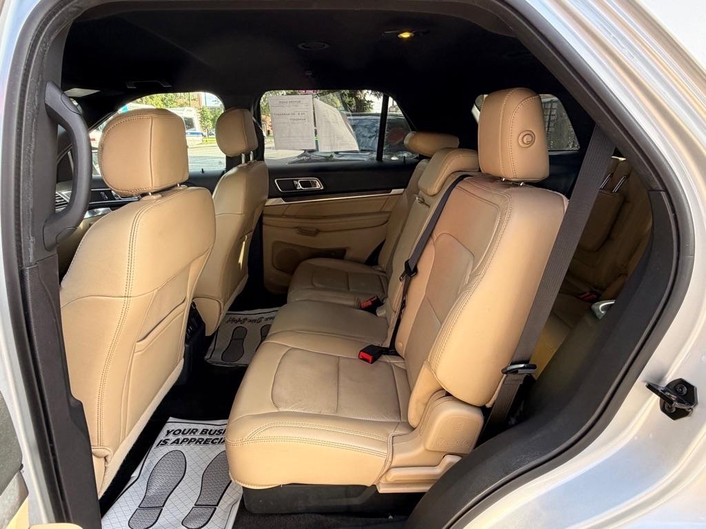 Ford Explorer Limited FWD 2017