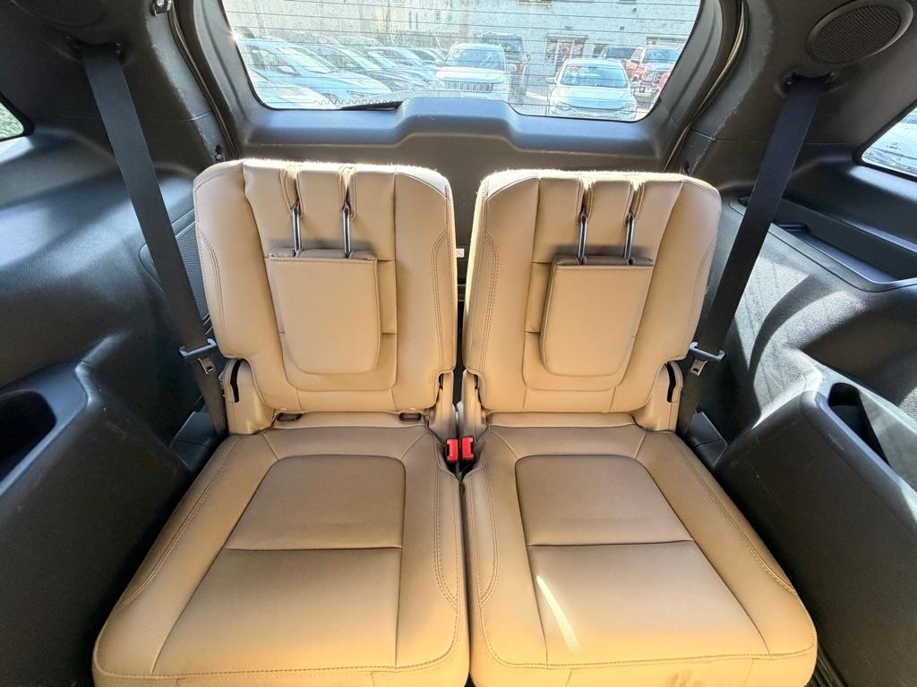 Ford Explorer Limited FWD 2017