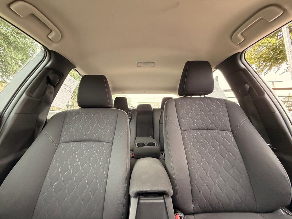 Toyota Corolla LE 2025