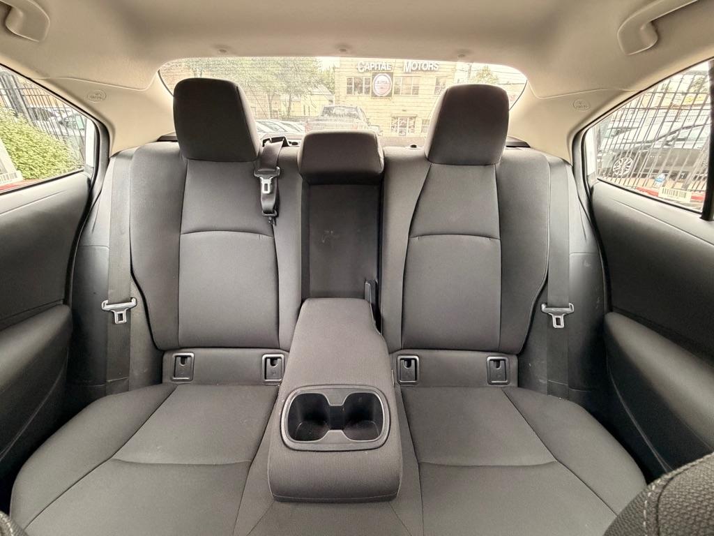 Toyota Corolla LE 2025