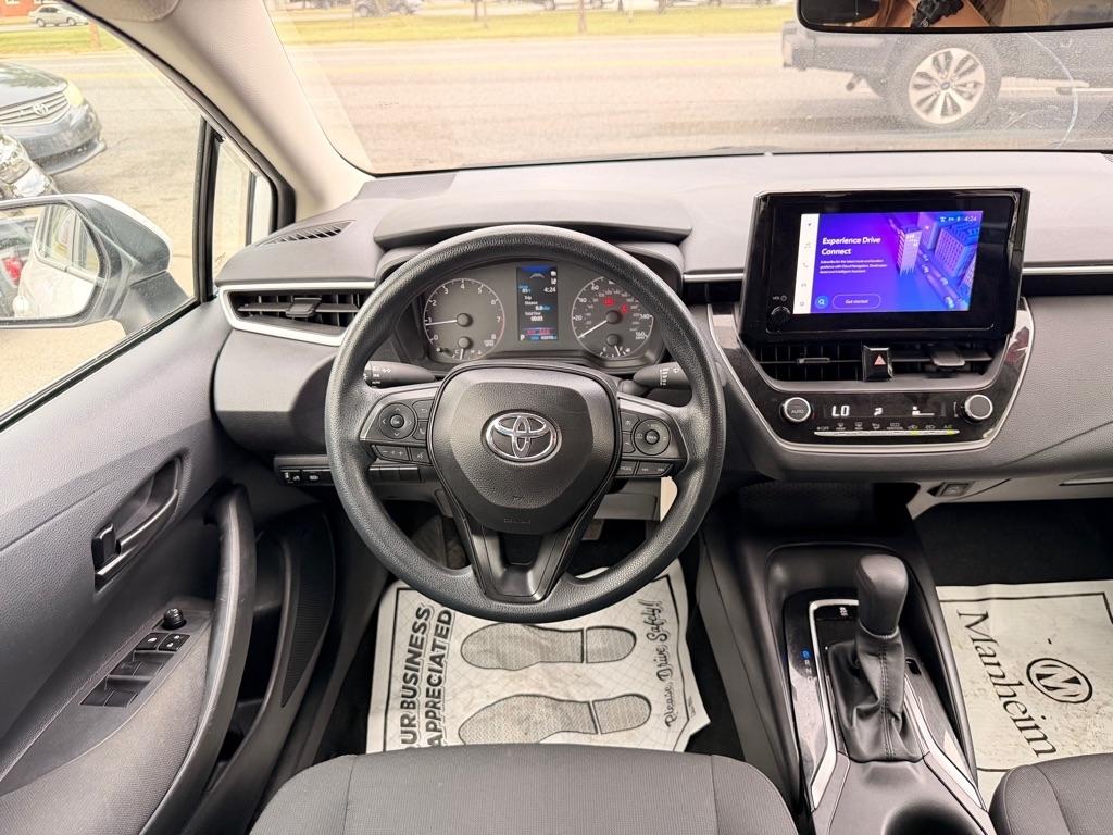 Toyota Corolla LE 2025