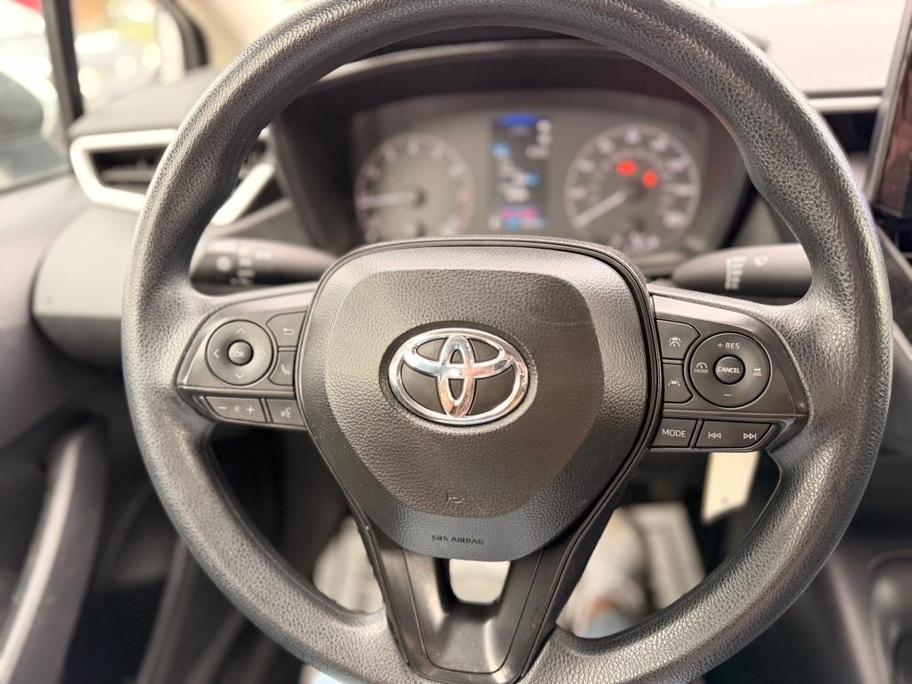 Toyota Corolla LE 2025