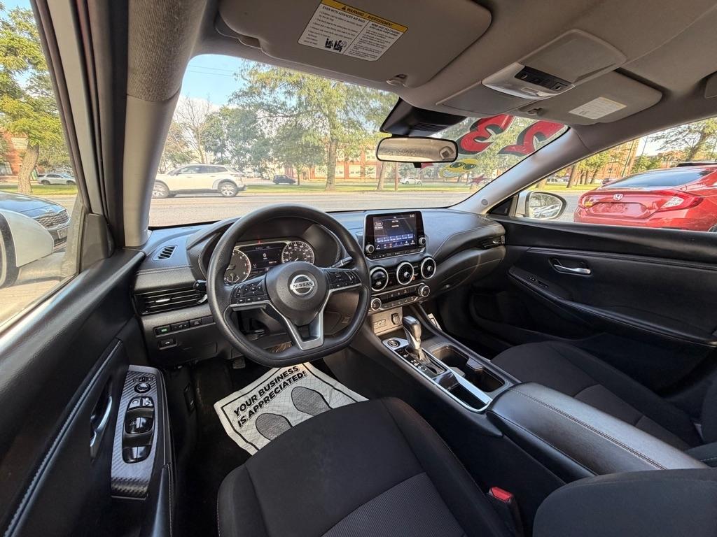 Nissan Sentra SV 2023