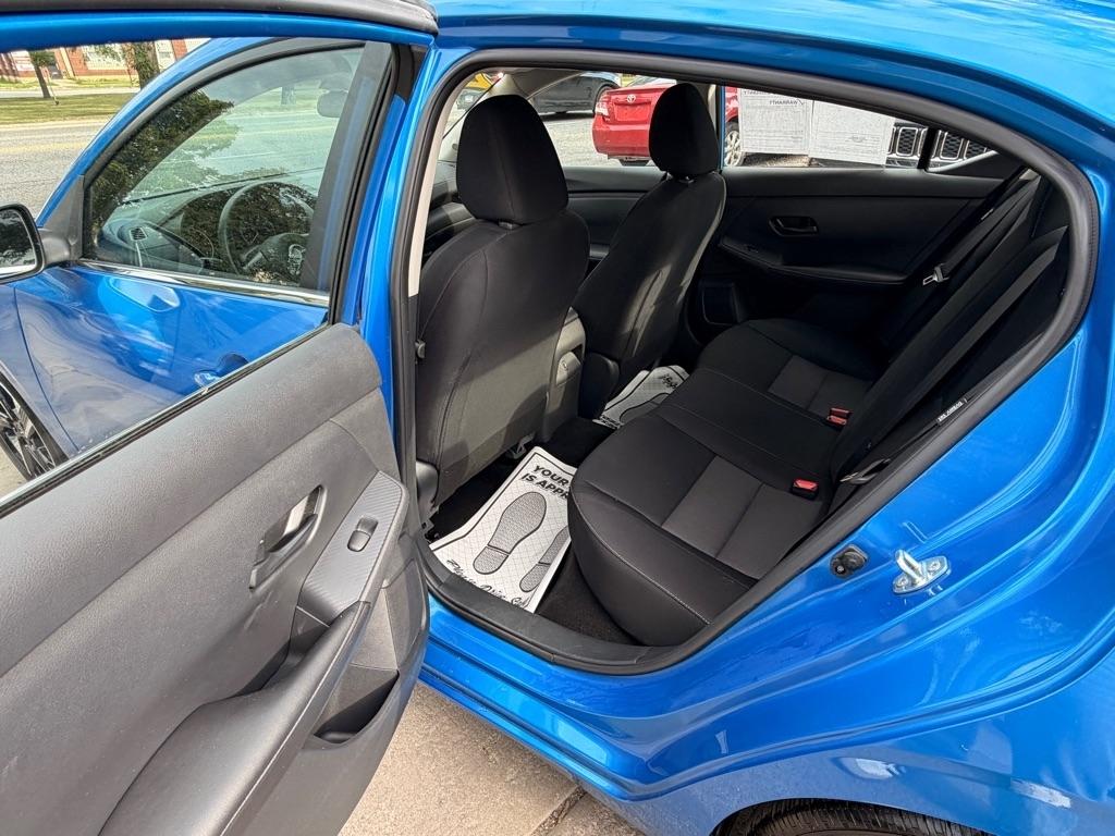 Nissan Sentra SV 2025