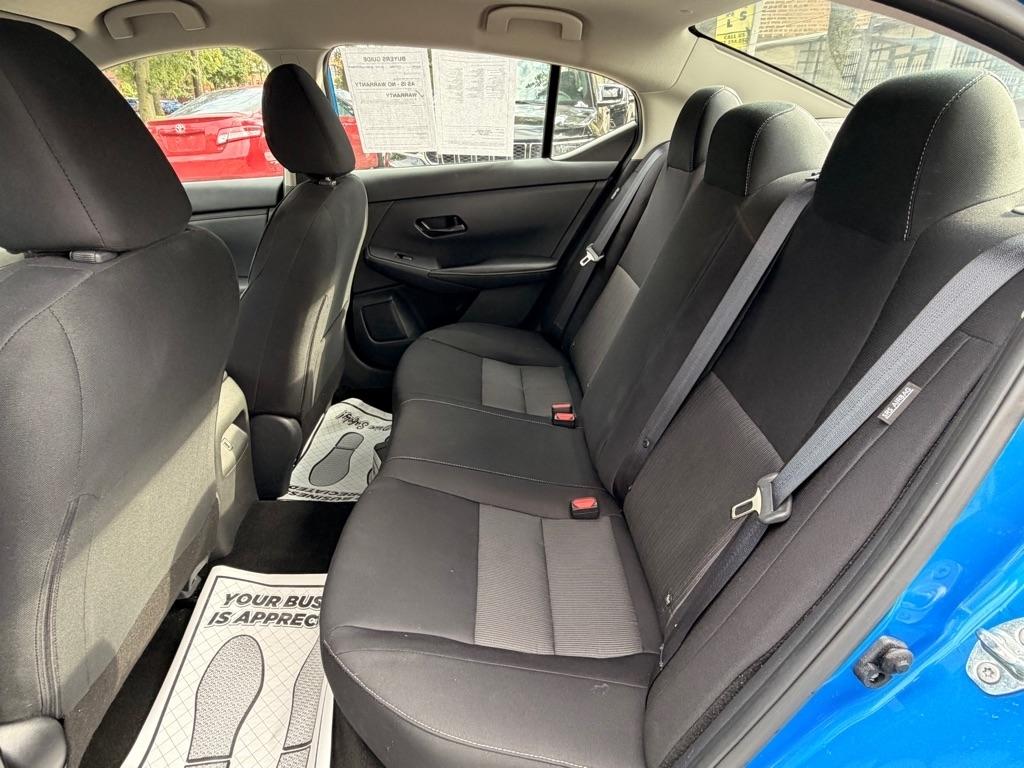 Nissan Sentra SV 2025