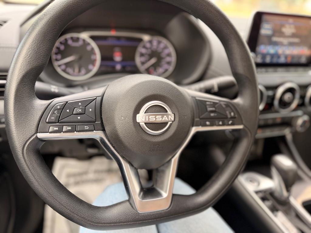 Nissan Sentra SV 2025