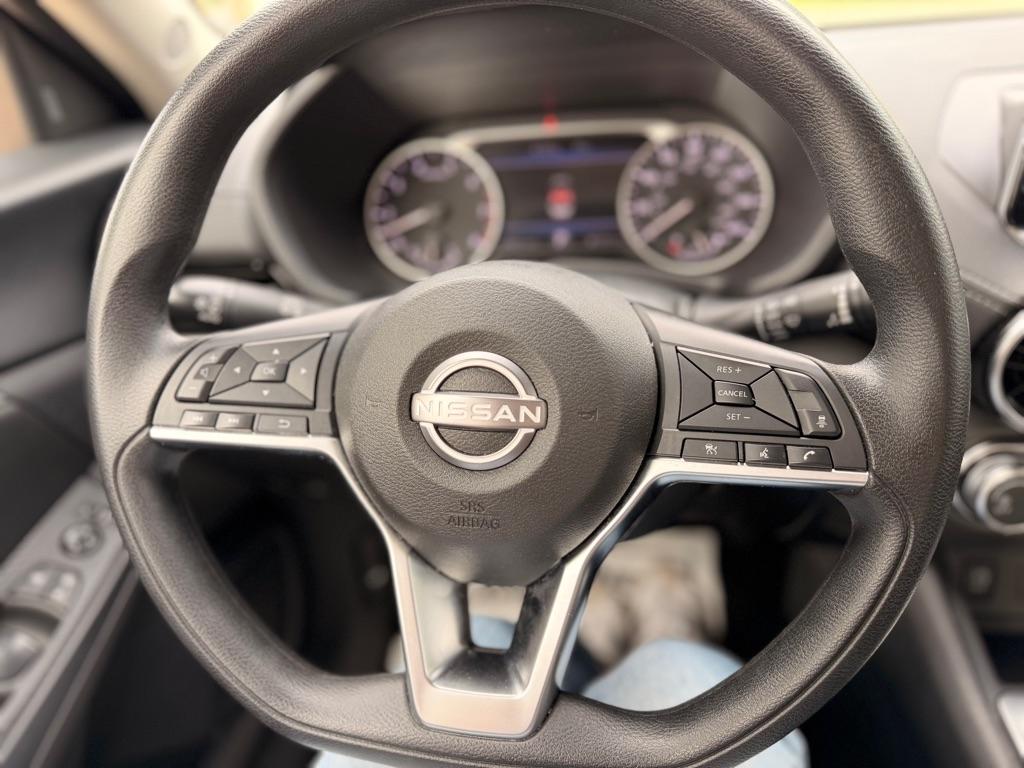 Nissan Sentra SV 2025
