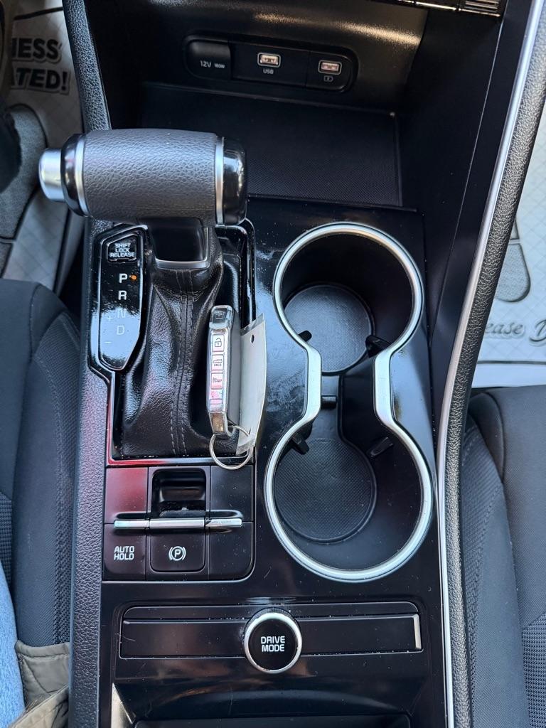 Kia K5 LXS 2022