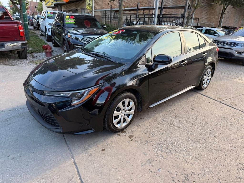 Toyota Corolla LE 2025