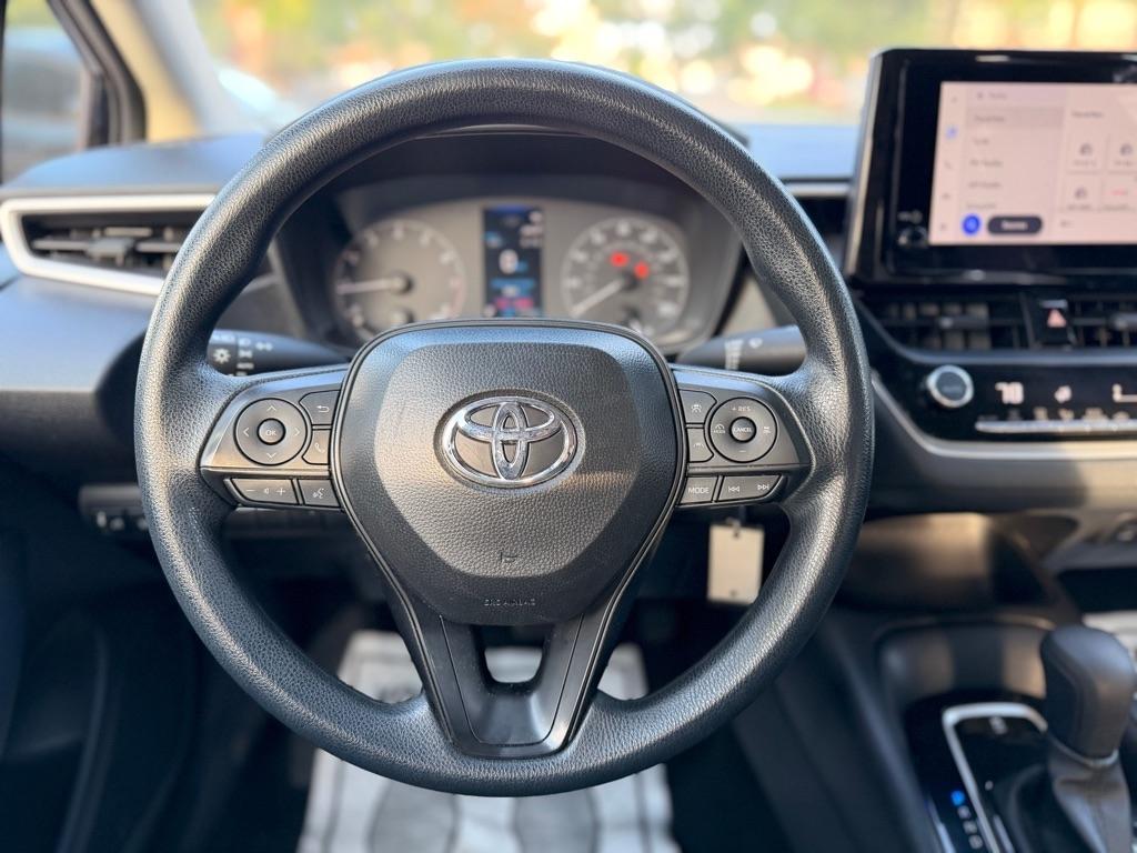 Toyota Corolla LE 2025