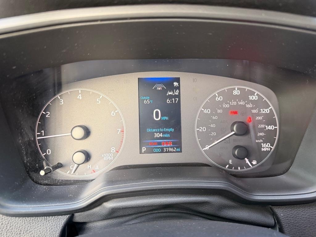 Toyota Corolla LE 2025