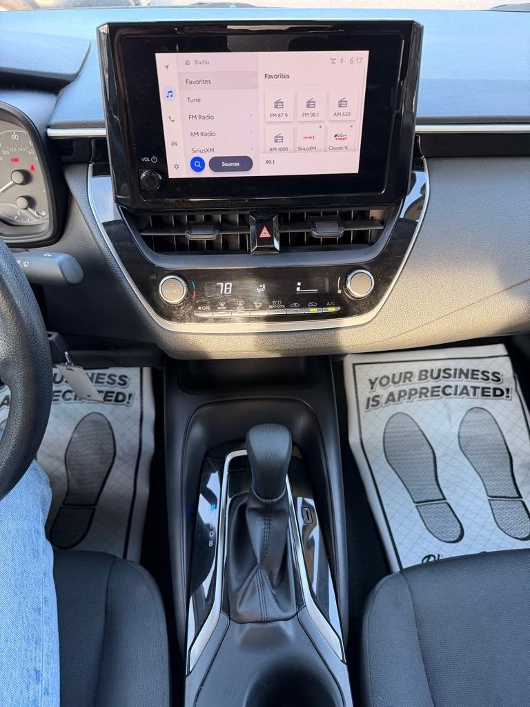 Toyota Corolla LE 2025