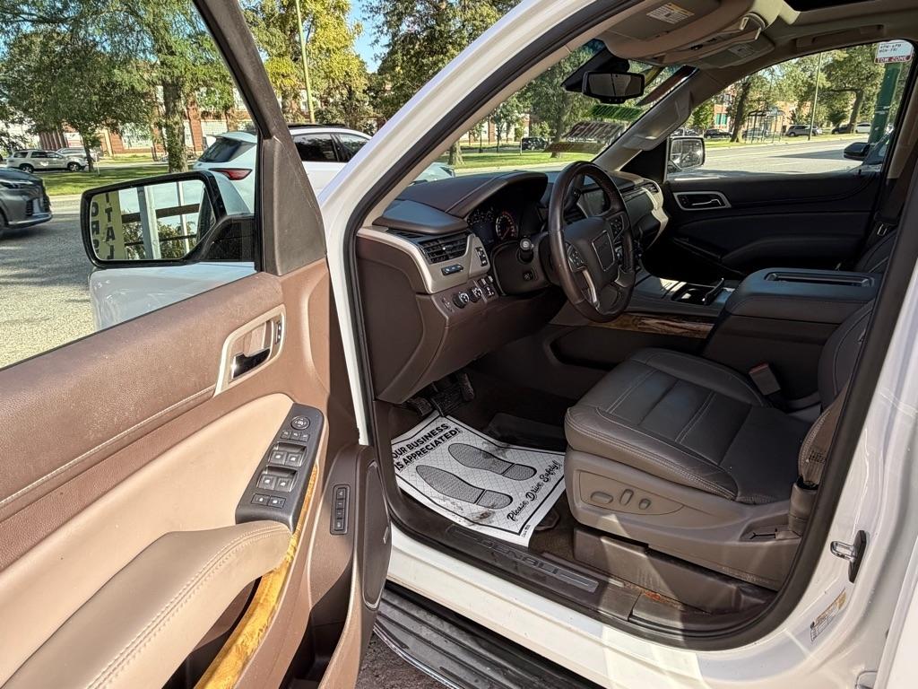 GMC Yukon Denali 4WD 2016