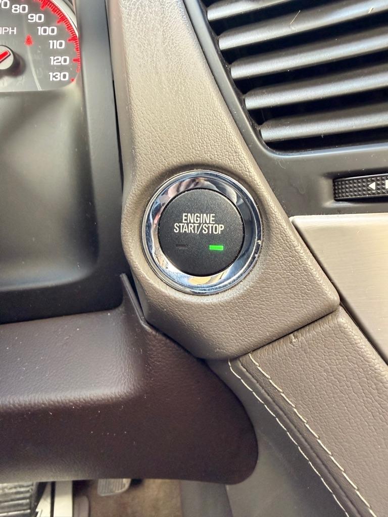 GMC Yukon Denali 4WD 2016