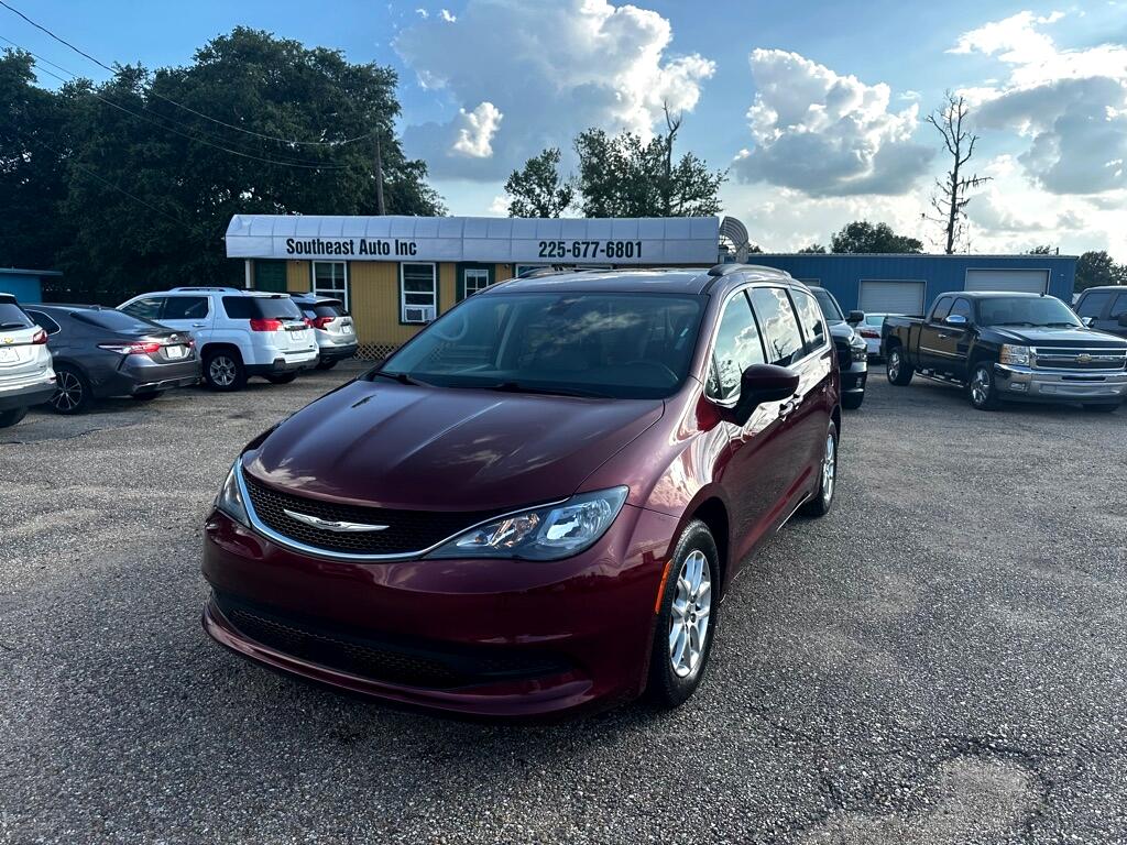 2021 Chrysler Voyager LXI
