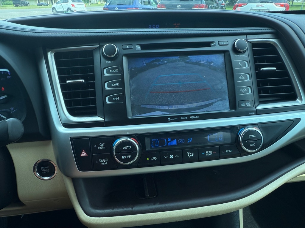 Toyota Highlander XLE FWD V6 2019