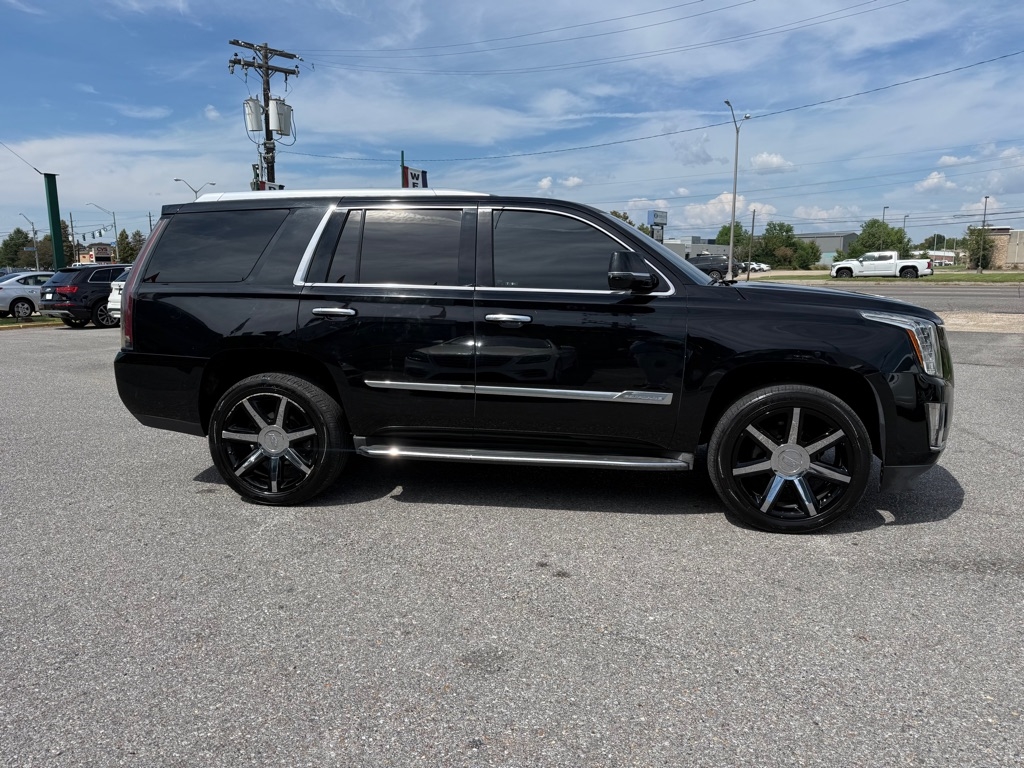 Cadillac Escalade 2WD 4dr Luxury Collection 2016