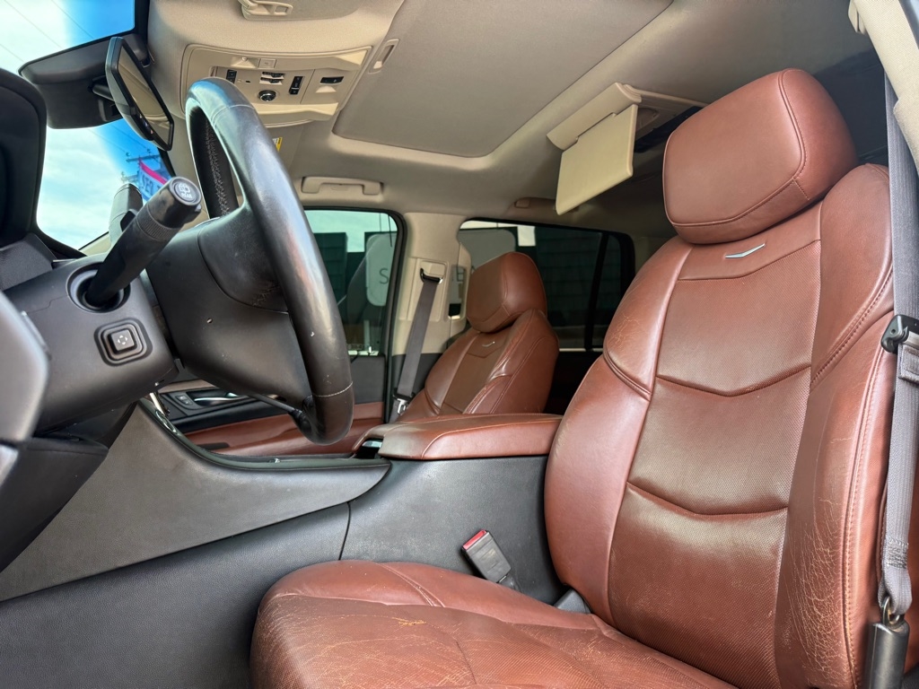 Cadillac Escalade 2WD 4dr Luxury Collection 2016